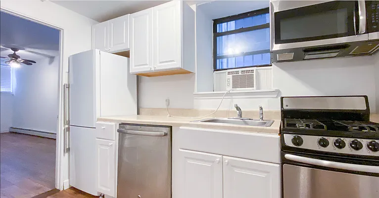 Rented by Compass | media 13