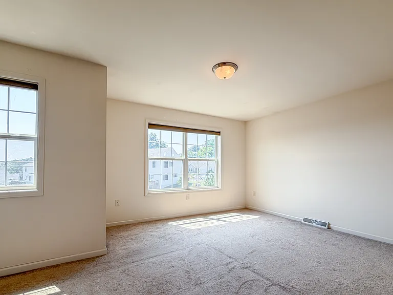 271 Wildflower Dr — Photo 16