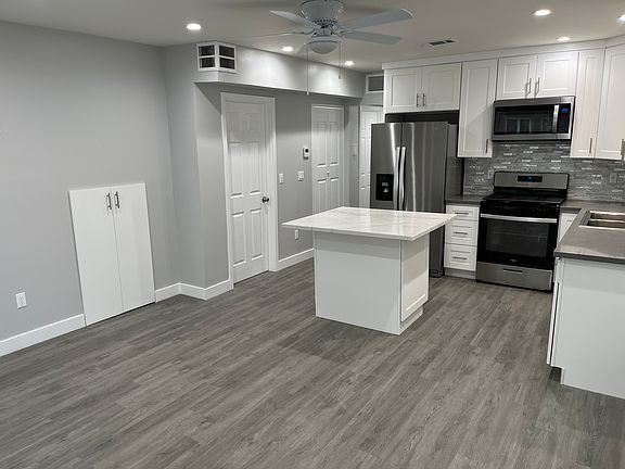 3rd image of 429 E Elk Ave #3