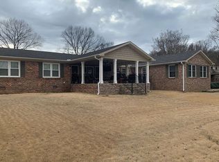 817 Esslinger Rd SE, Huntsville, AL 35802