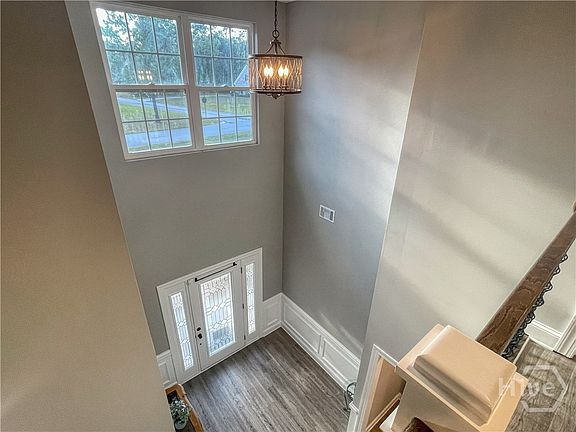 5th image of 103 Mingledorff Way