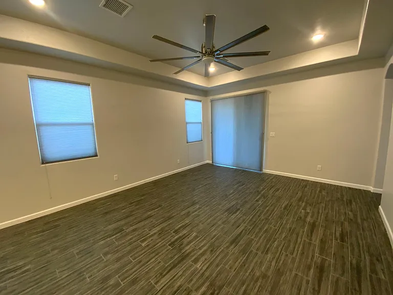 4758 Lotus Ave — Photo 12