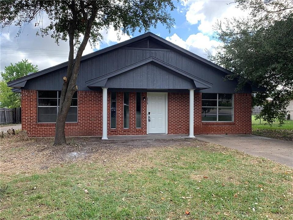 1st image of 3215 Heatherwood Dr