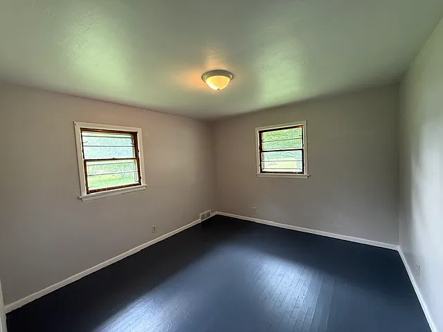 1174 Pearl St SW — Photo 8