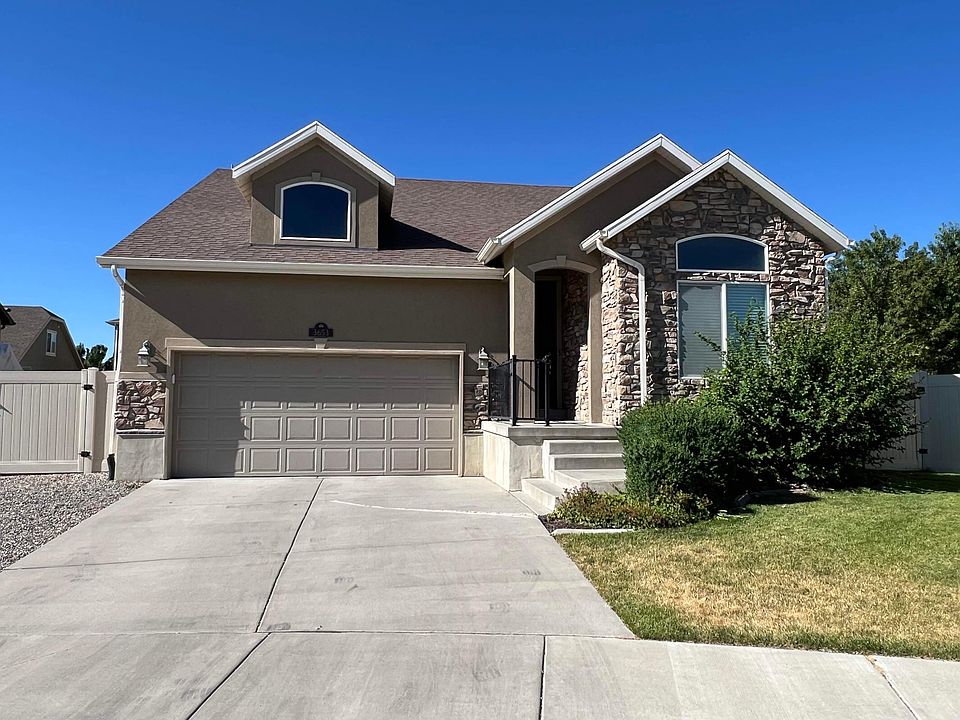 1st image of 3653 W Snowfield Ct
