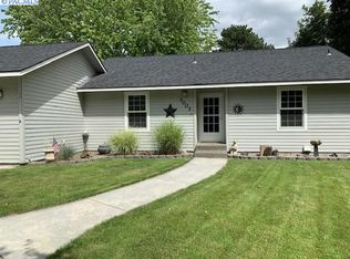 3003 S Benton Pl, Kennewick, WA