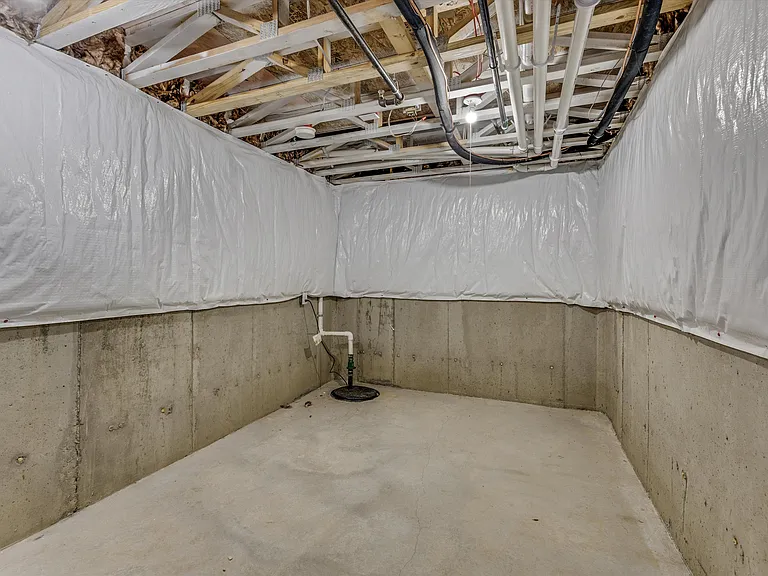 174 N Village Way #60 — Photo 6