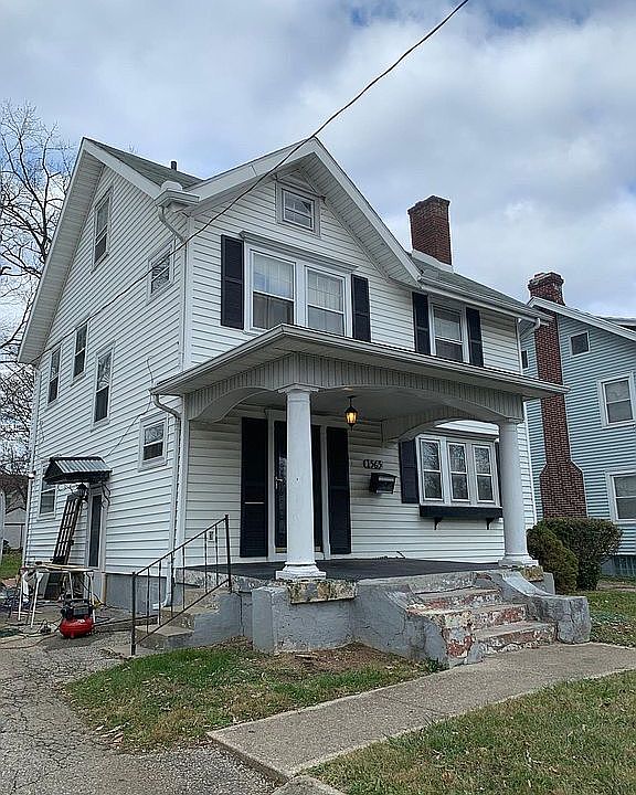 1st image of 1565 N Euclid Ave