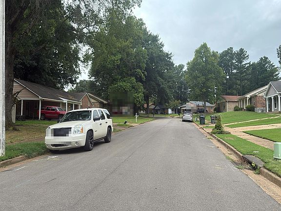 4th image of 6649 Hartford Dr