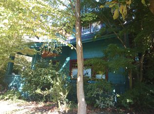 3218 37th Ave S, Seattle, WA 98144