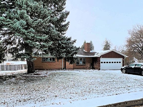 2nd image of 404 S Sherman Ave