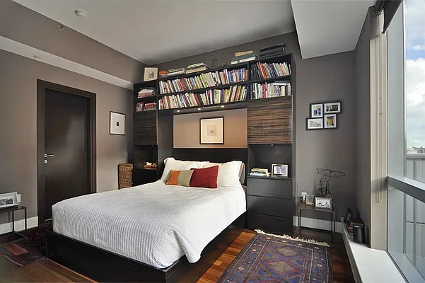 Sold by Corcoran | media 4