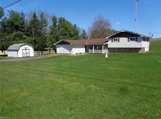 4677 Schneiders Crossing Rd NW, Dover, OH 44622