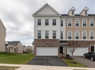 7 Roosevelt Dr, Mc Kees Rocks, PA 15136