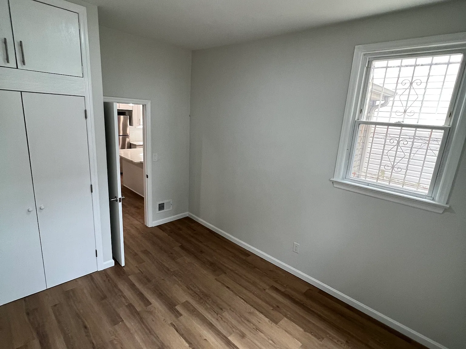 2 bed, $2,100 — Photo 4
