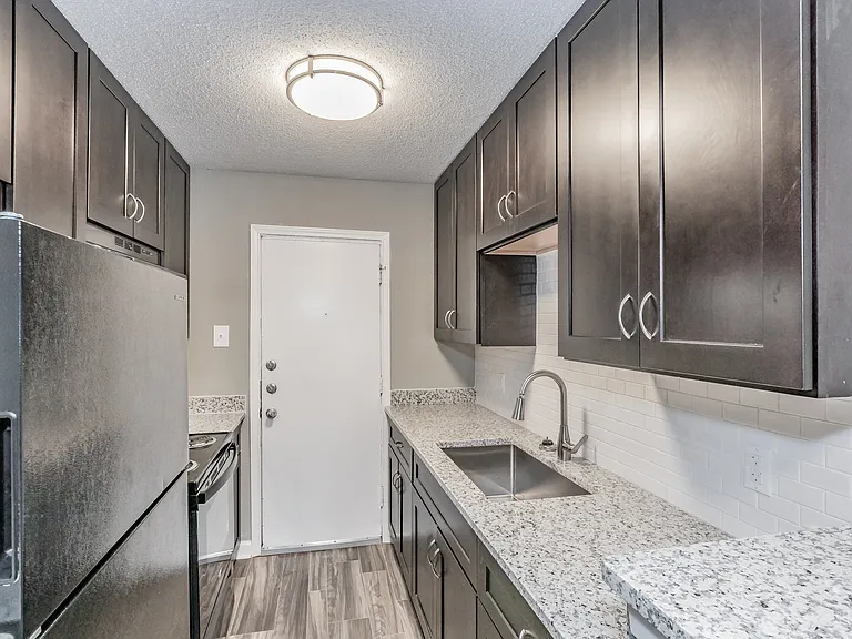 Chapel Creek Apartments — Photo 79