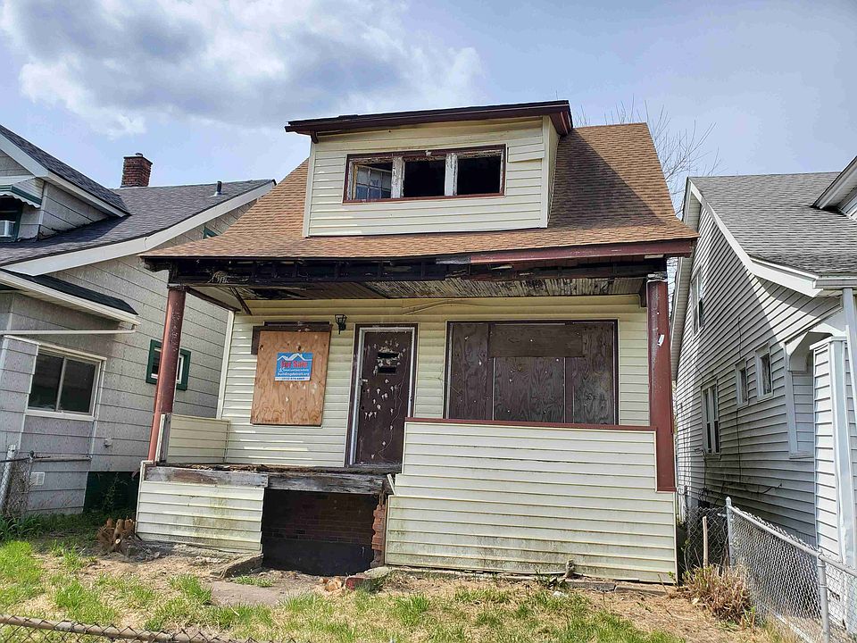 3045 Garland