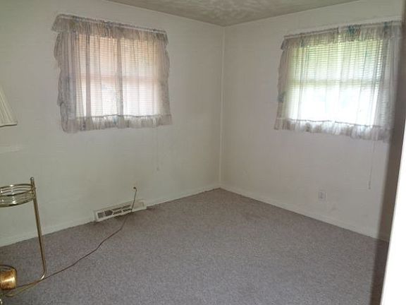 5th image of 1097 Marianna Dr