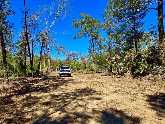 3rd image of 4 Corbin Rd