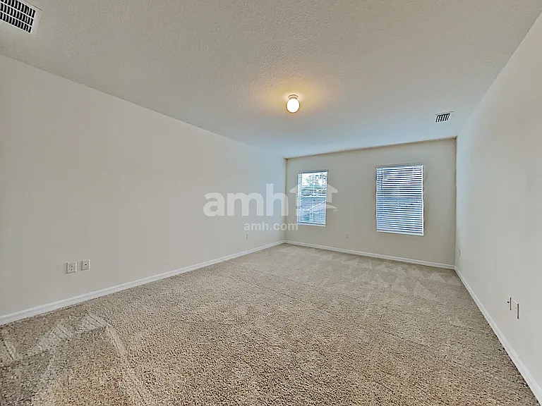 2840 Greenleaf Ter — Photo 11