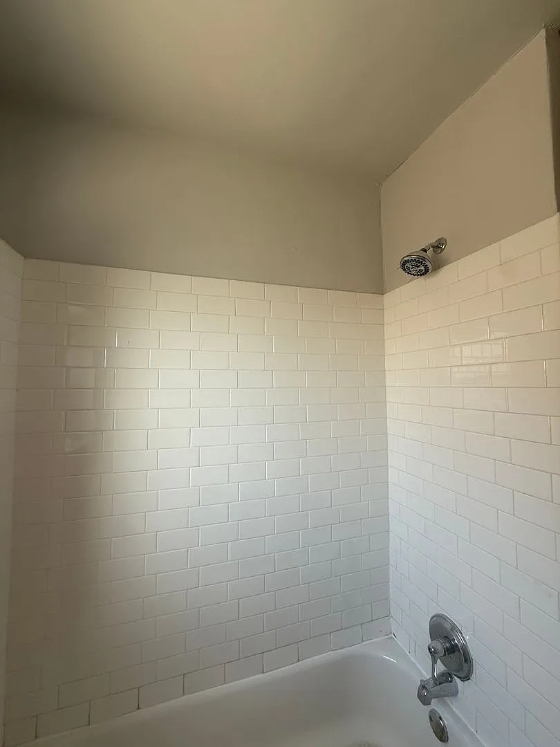 3302 Kenilworth Ave — Photo 3