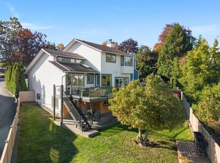 2137 Parapet Ter, Pt Coquitlam, BC V3C5E2