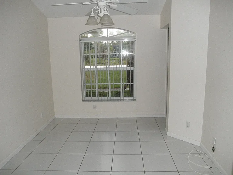 15897 79th Ct N — Photo 4