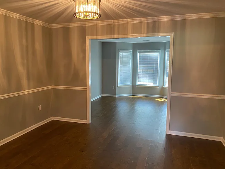 115 E Wedgwood Dr — Photo 7