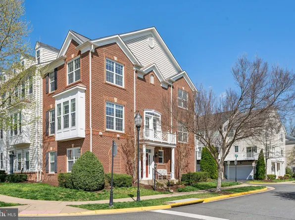 2122 Ivy Stone Pl, Woodbridge, VA 22191