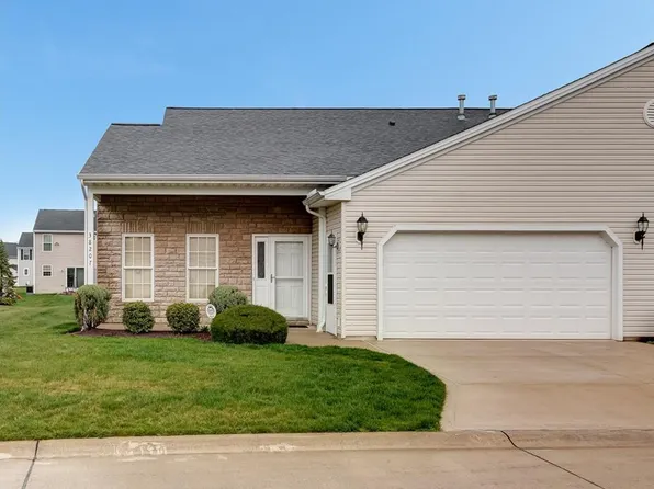 38207 Cross Creek Dr #38, Willoughby, OH 44094