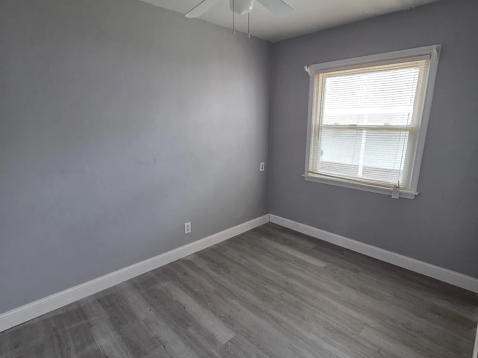 3214 Cherokee Ave — Photo 2