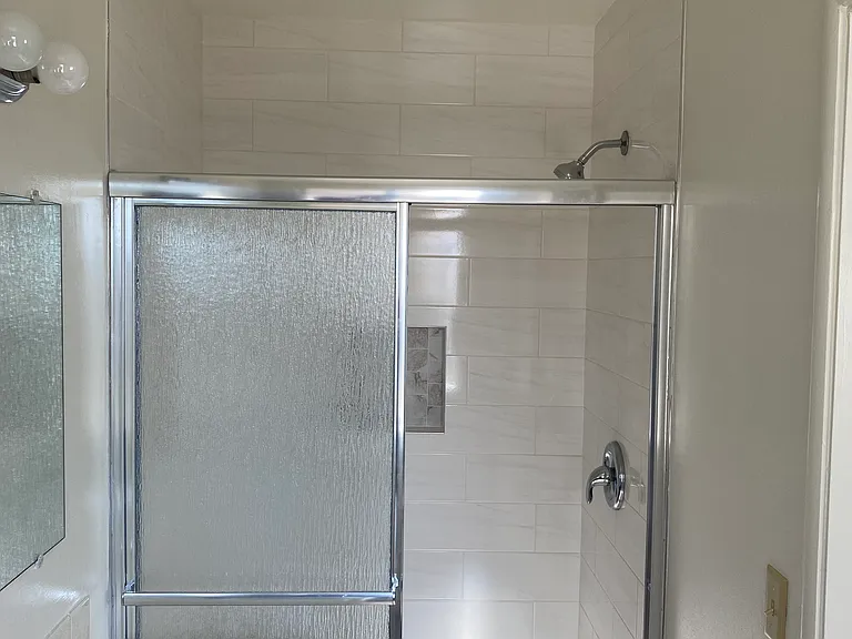 1432 E Paul Ave — Photo 7