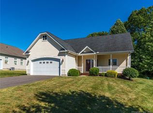 33 Buttonwood Rd #12, Hebron, CT 06248