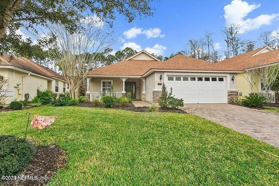 3 bed, 2.0 bath, 1542 sqft, $2,195 — Photo 1