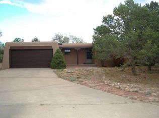 512 Calle De Francisco, Santa Fe, NM 87505