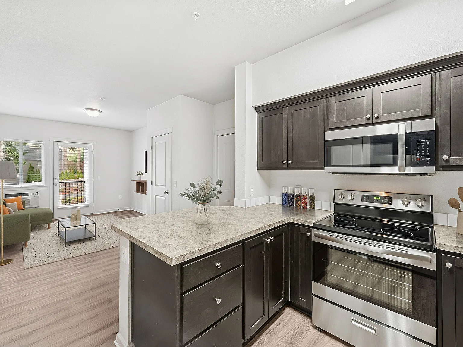 Trillium Woods Apartments — Photo 1
