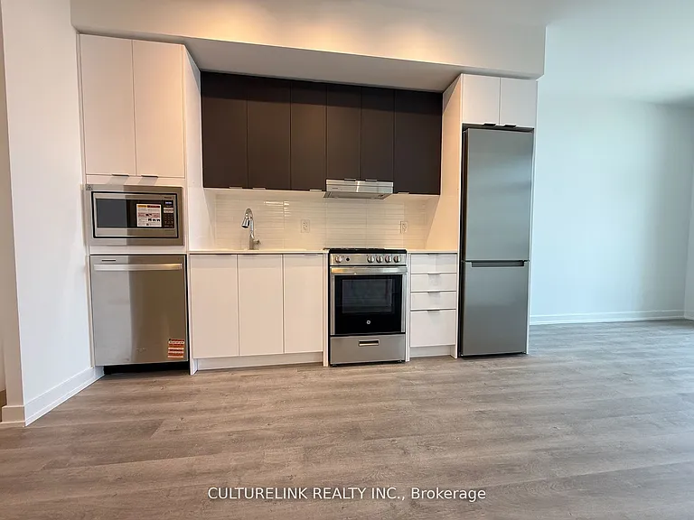 5105 Hurontario St #1604 — Photo 6