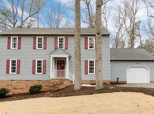 3310 Fortunes Ridge Rd, Midlothian, VA 23112