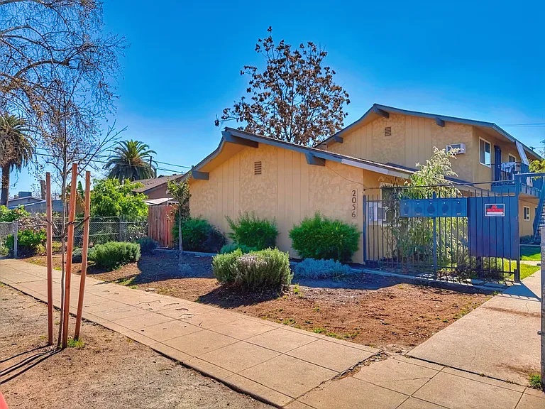 2056 E White Ave — Photo 1