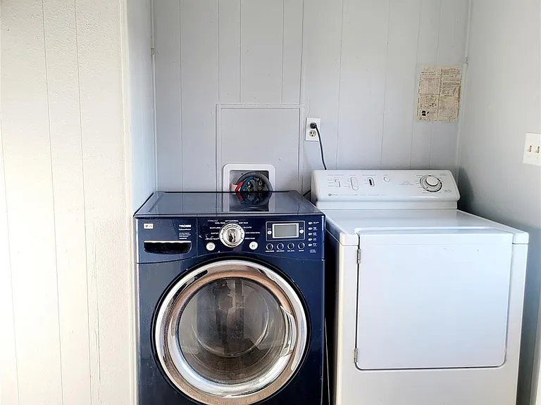 3234 Bobbie St #B — Photo 36