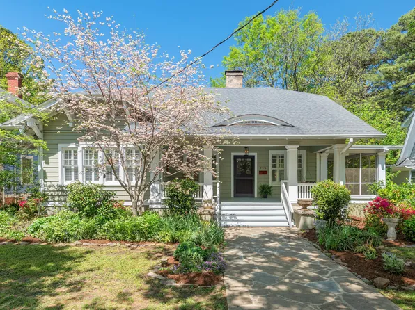 2416 W Club Blvd, Durham, NC 27705