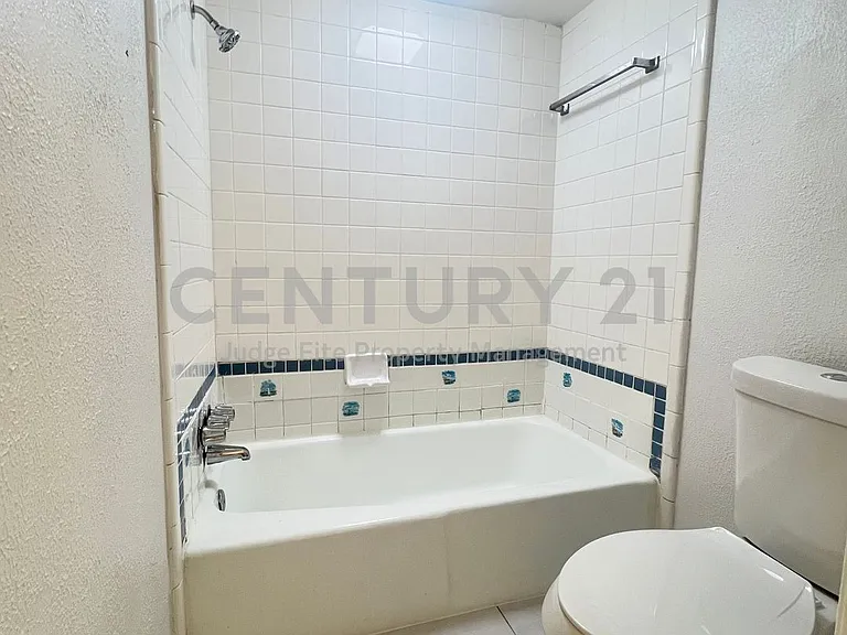 3910 Bucknell Dr — Photo 11