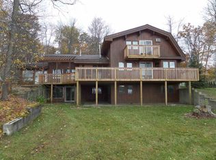 1725 S Duck Point Rd, Lake City, MI 49651