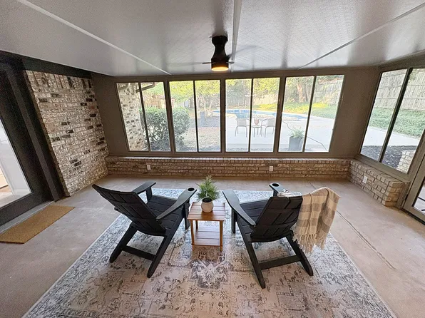 3236 Pearl St, Bedford, TX 76021