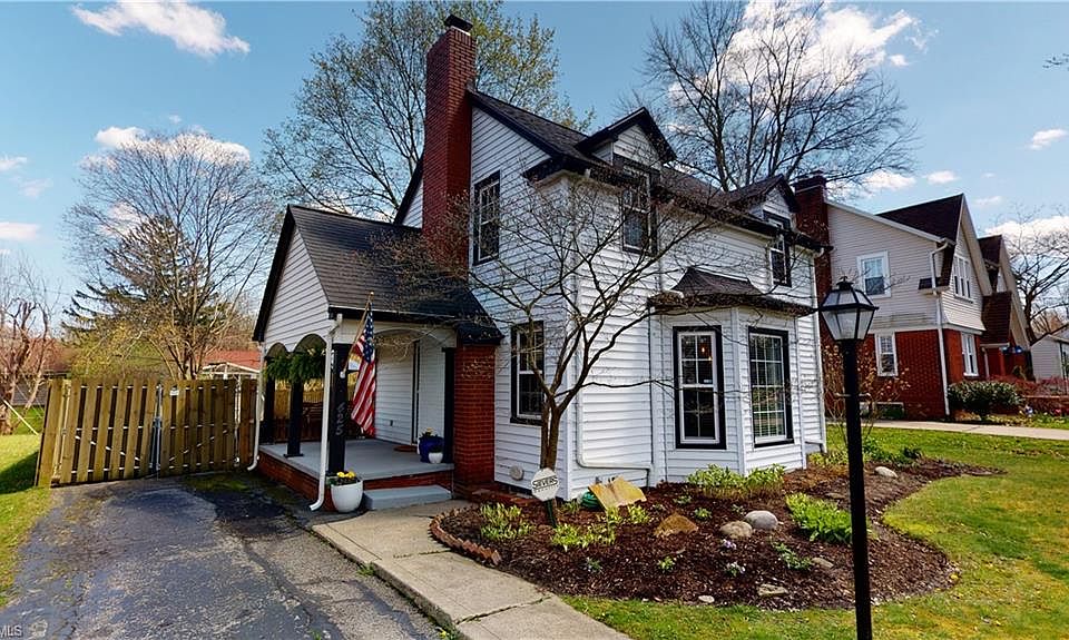 1st image of 425 Greenwood Ave
