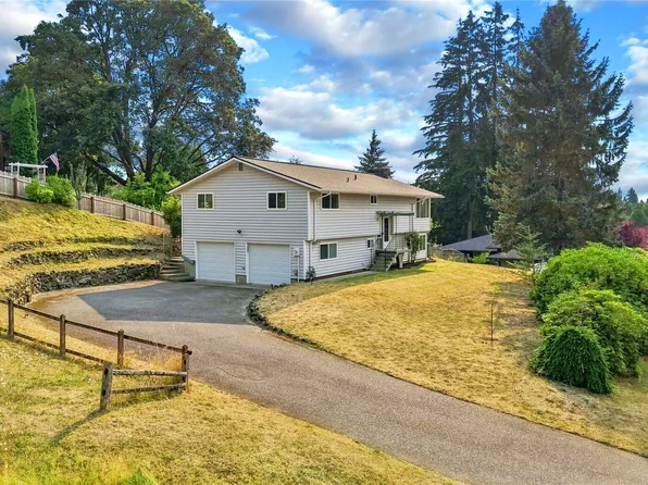 1875 NE Bentley Drive, Bremerton, WA 98311