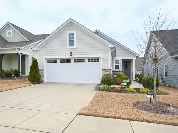 125 Canary Ct, Raleigh, NC 27610