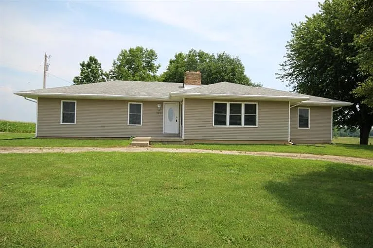 2822 Winchester Rd photo 1