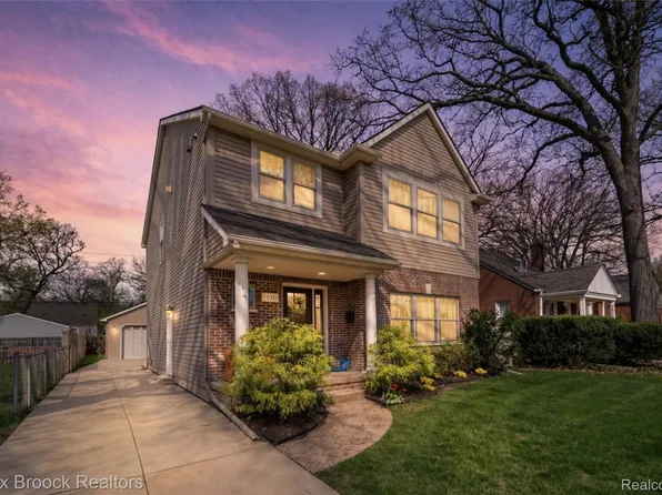 1510 Etowah Ave, Royal Oak, MI 48067