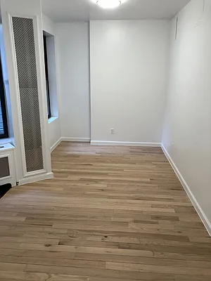 Rented by Compass | media 9